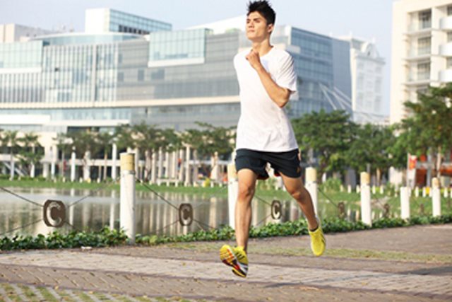 Vợ bắt chồng 'nhịn' sex nhiều tuần để dễ thụ thai